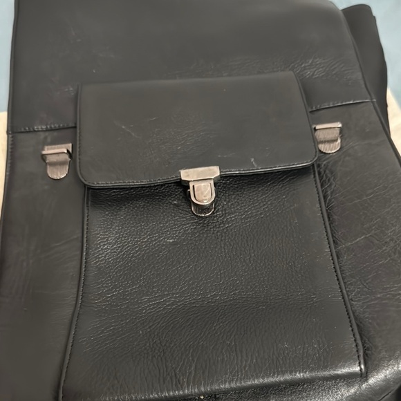 Black Leather Men's Bag - Picture 11 of 16
